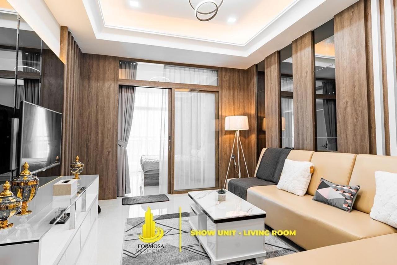 Sleptopia At Formosa Residence New Best Cozy Place In Town Нагоя Экстерьер фото